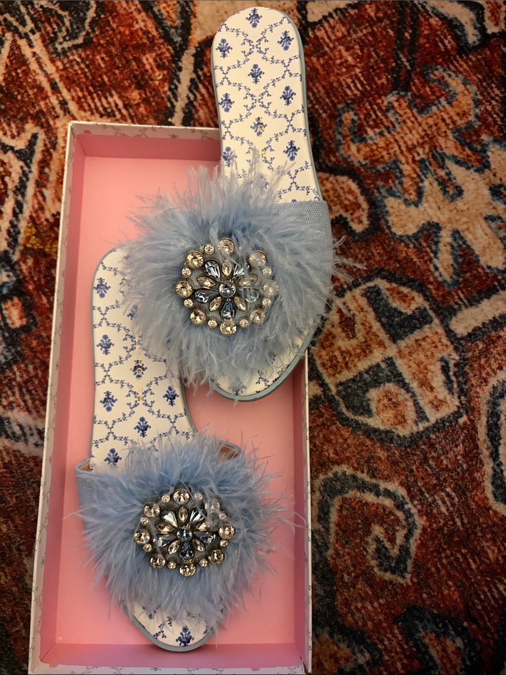 Hill House Home Feather Slides